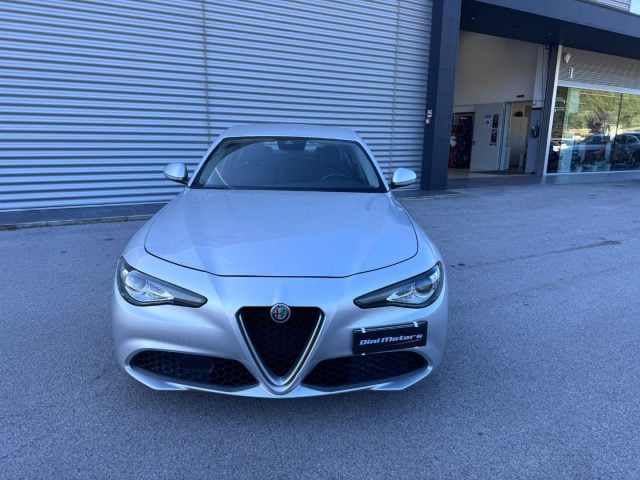 Alfa Romeo Giulia 2.2 Turbodiesel 150 CV AT8 Super OK DISTRIBUZIONE - foto 2 di 4