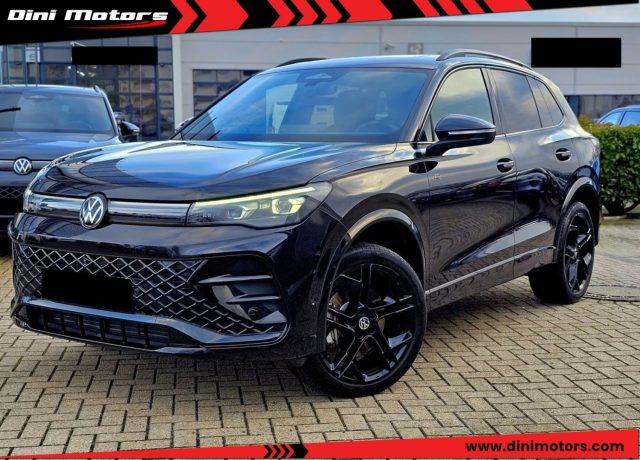 Volkswagen Tiguan 2.0 TDI 150CV DSG R-Line Plus IVA ESPOSTA LEGGE104 usato a SANT ANGELO IN VADO