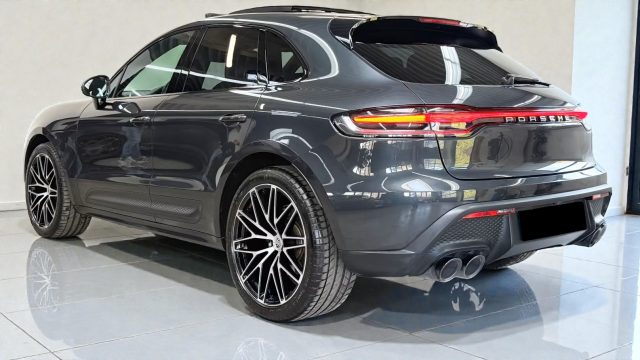 Porsche Macan 2.0 CHRONO SPORT PASM TETTO IVA ESPOSTA LEGGE 104 usato a SANT ANGELO IN VADO