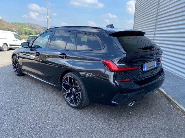 BMW 320 d xDrive Touring Msport 4x4 Virtual, CruisAdattivo usato a SANT ANGELO IN VADO