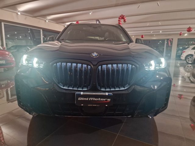 BMW X5 xDrive40d 48V Msport MY24 4x4 LASER PANO M-SPORT - foto 2 di 4