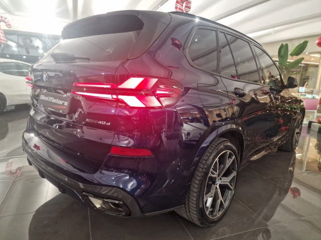 BMW X5 xDrive40d 48V Msport MY24 4x4 LASER PANO M-SPORT, del 2023, 29.892 km, in vendita a Sant Angelo In Vado (PU)