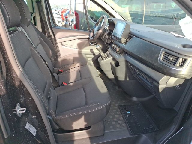 Renault Trafic dCi 150CV PL L2 9 posti PRONTA CONSEGNA IVA ESPOST usato a SANT ANGELO IN VADO