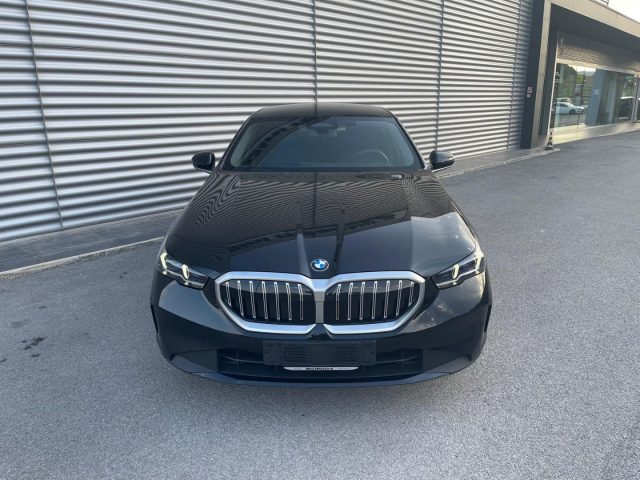 BMW 520 d 48V sDrive PRONTA CONSEGNA Laser, Harman&Kardon - foto 2 di 4