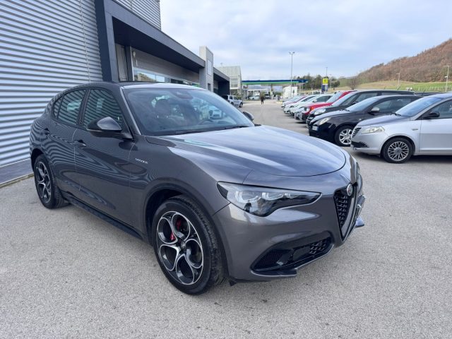 Alfa Romeo Stelvio 2.2 DIESEL 210 CV AT8 Q4 VELOCE IVA ESPOSTA usato a SANT ANGELO IN VADO