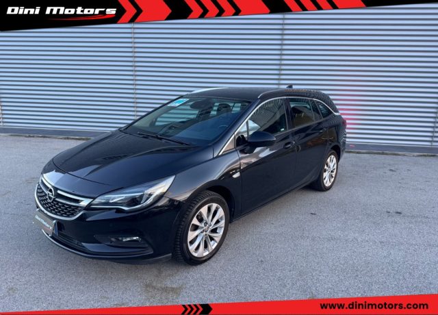 Opel Astra 1.4 Turbo 110CV EcoM Sports Tourer Metano wagon usato a SANT ANGELO IN VADO