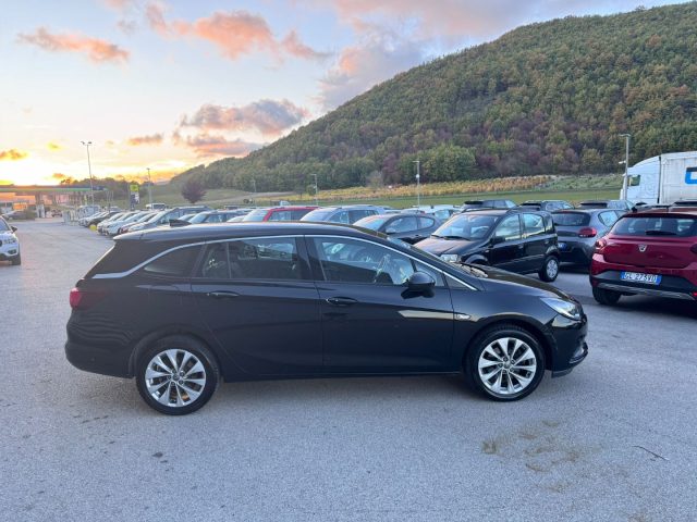 Opel Astra 1.4 Turbo 110CV EcoM Sports Tourer Metano wagon - foto 4 di 4