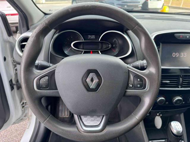 Renault Clio Sporter dCi 8V 90CV Energy Duel OK NEOPATENTATO, del 2018, 140.000 km, in vendita a Sant Angelo In Vado (PU)