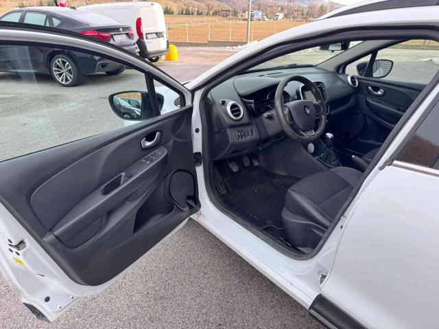 Renault Clio Sporter dCi 8V 90CV Energy Duel OK NEOPATENTATO, del 2018, 140.000 km, in vendita a Sant Angelo In Vado (PU)