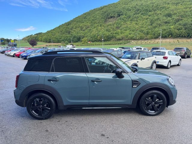 MINI Countryman 1.5 Cooper ONE Countryman Automatica Black Pack - foto 4 di 4