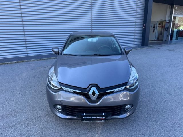 Renault Clio 1.5 dCi 8V 75CV 5 porte Live OK neopatentati - foto 2 di 4