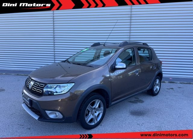 Dacia Sandero Stepway 0.9 TCe Turbo GPL 90 CV S&S Comfort, del 2019, 69.000 km, in vendita a Sant Angelo In Vado (PU)
