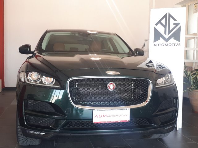 Jaguar F-Pace 2.0D 180CV AWD aut. Portfolio My18 usato a MELPIGNANO
