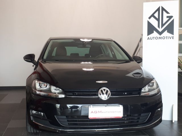 Volkswagen Golf GTD 2.0TDI 150CV DSG 5p. R-Line - 4800KM!!!!!! km 0 a MELPIGNANO