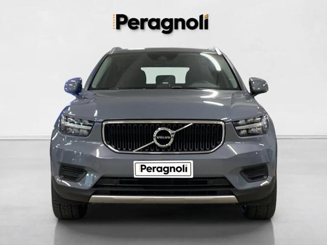 Volvo XC40 D4 AWD Geartronic Business Plus - foto 3 di 4