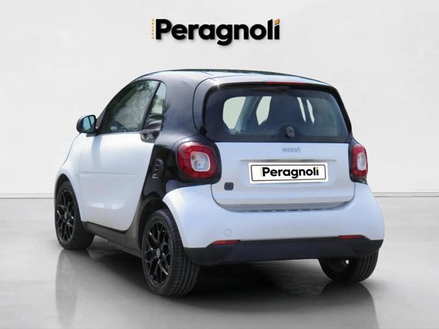 smart forTwo EQ Passion - foto 4 di 4