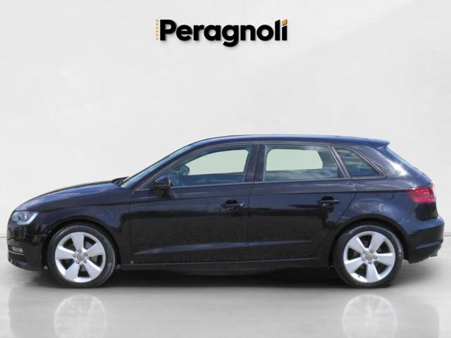 Audi A3 SPB 1.6 TDI Business - foto 2 di 4