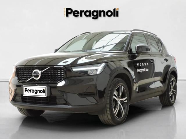 Volvo XC40 B3 automatico Plus Dark Aziendale semestrale a FIRENZE