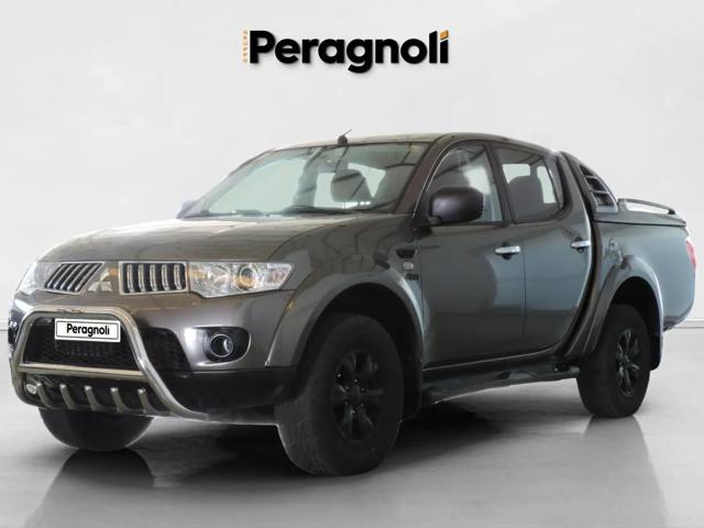 Mitsubishi L200 2.5 DI-D/178CV DC Intense Plus usato a FIRENZE