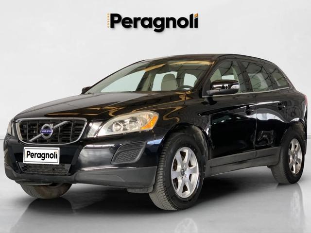 Volvo XC60 D3 Geartronic Momentum usato a FIRENZE