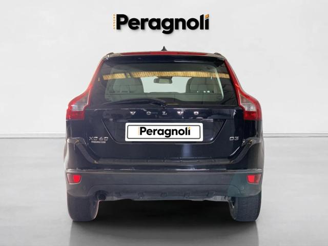 Volvo XC60 D3 Geartronic Momentum - foto 2 di 4
