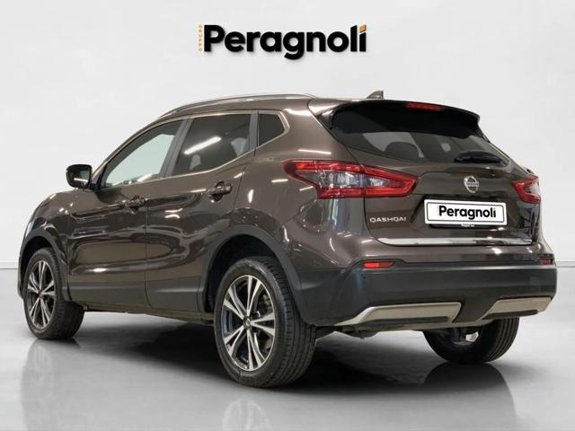 Nissan Qashqai 1.6 dCi 4WD Tekna - foto 4 di 23