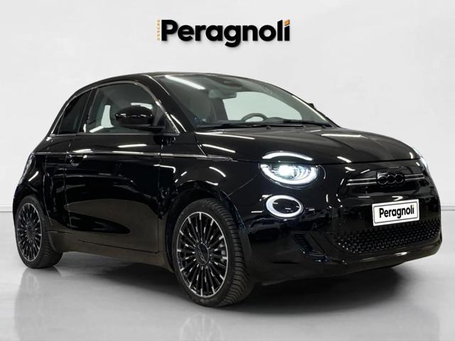 Fiat 500e 3+1 42 kWh La Prima - foto 3 di 4