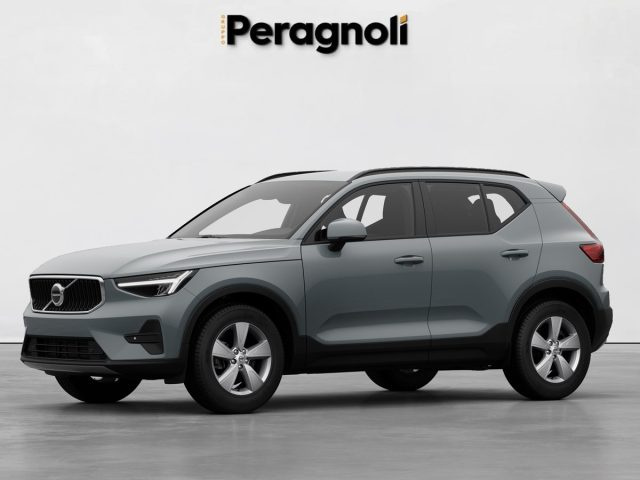 Volvo XC40 B3 ESSENTIAL AUTOMATICA nuovo a FIRENZE