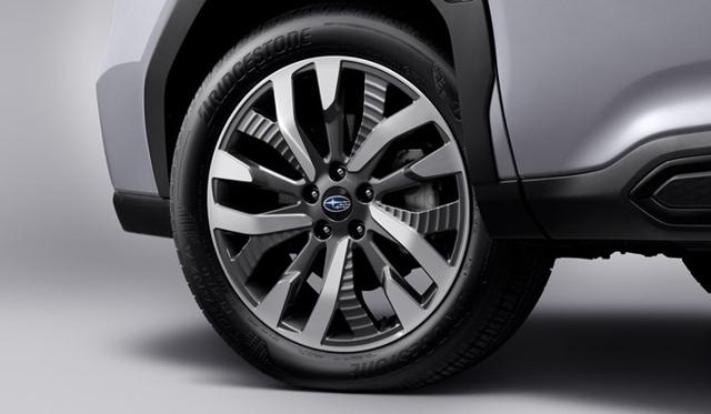Subaru Forester PREMIUM e-BOXER 2.0 CVT AUTOMATICA - foto 2 di 4