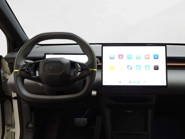 Lynk & Co 2 MORE FULL ELECTRIC AUTOMATICA, del 2025, in vendita a Firenze (FI)