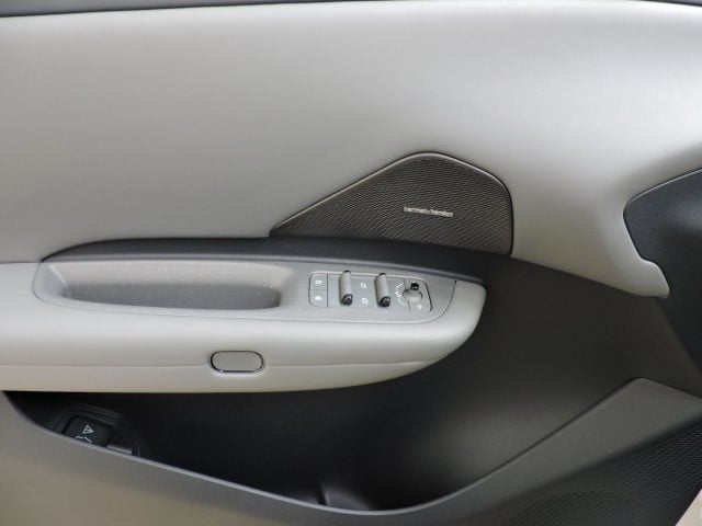 Lynk & Co 2 MORE FULL ELECTRIC AUTOMATICA, del 2025, in vendita a Firenze (FI)