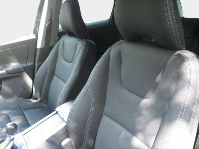 Volvo XC60 D4 Kinetic usato a FIRENZE