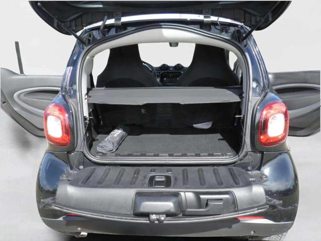 smart forTwo 70 1.0 twinamic Passion, del 2018, 71.900 km, in vendita a Firenze (FI)