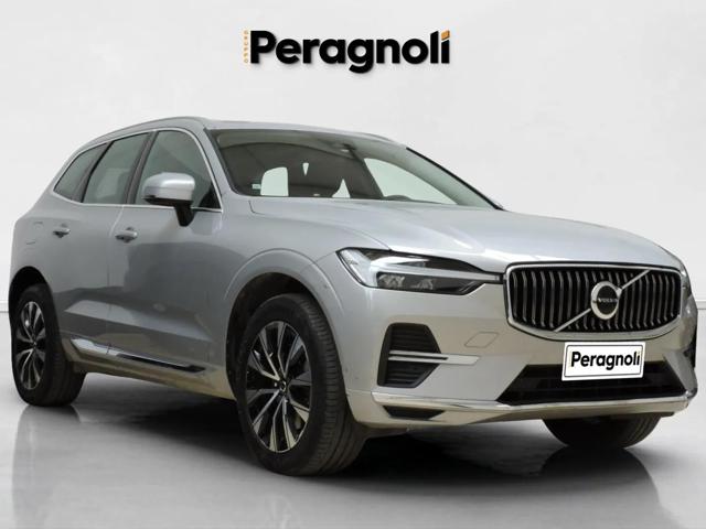 Volvo XC60 B4 (d) AWD automatico Ultimate Bright - foto 3 di 4