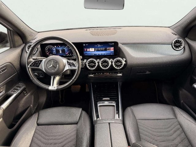Mercedes-Benz GLA 200 Automatic Advanced - foto 4 di 4