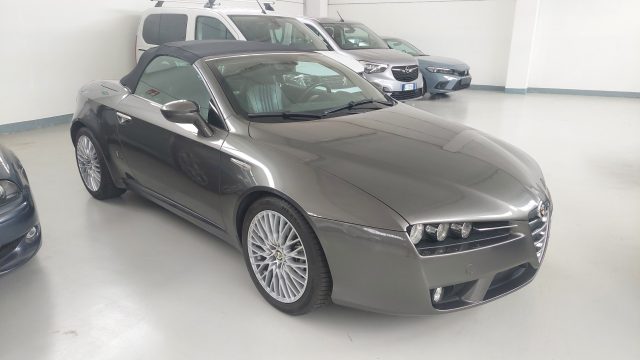 Alfa Romeo Spider 2.2 JTS usato a PALAZZOLO SULL OGLIO