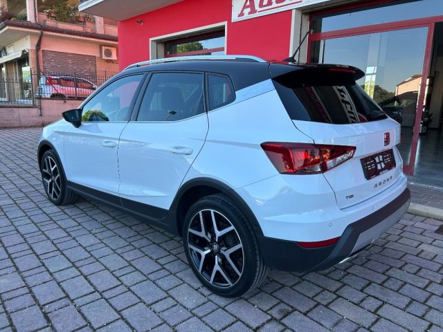 SEAT Arona 1.0 TGI FR - foto 4 di 4