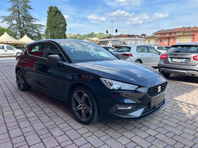 SEAT Leon 1.5 TGI DSG FR - foto 2 di 4
