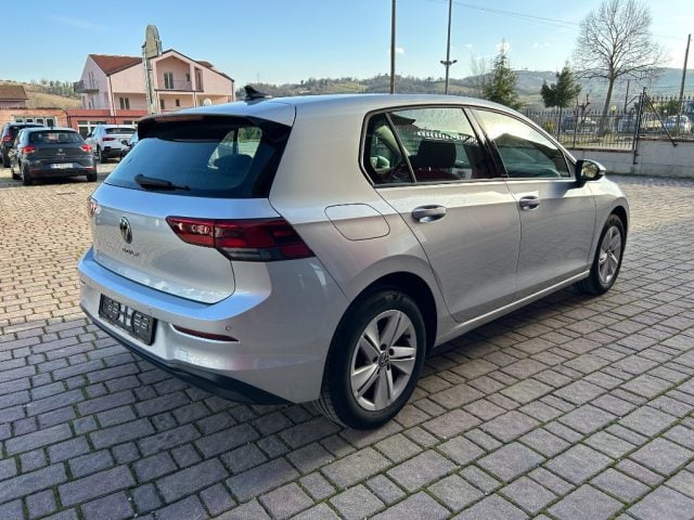 Volkswagen Golf 2.0 TDI 115 CV SCR Life - foto 3 di 19