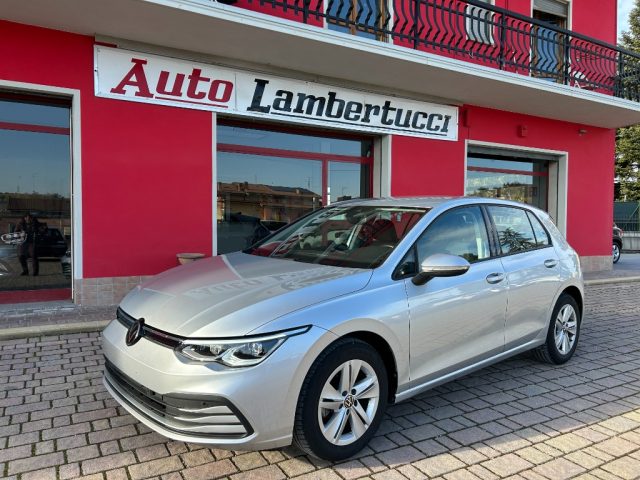 Volkswagen Golf 2.0 TDI 115 CV SCR Life usato a SAN GINESIO