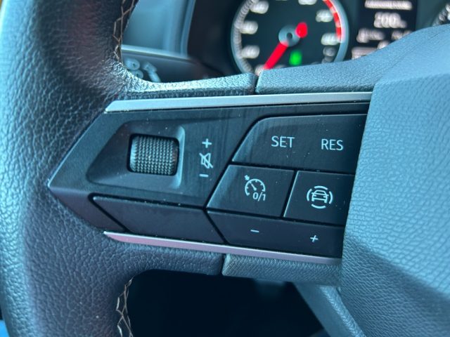 SEAT Arona 1.0 TGI Style, del 2022, 40.106 km, in vendita a San Ginesio (MC)