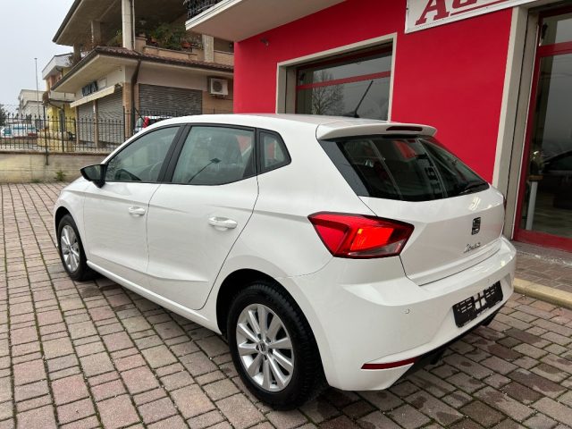 SEAT Ibiza 1.0 TGI 5 porte Business - foto 4 di 4
