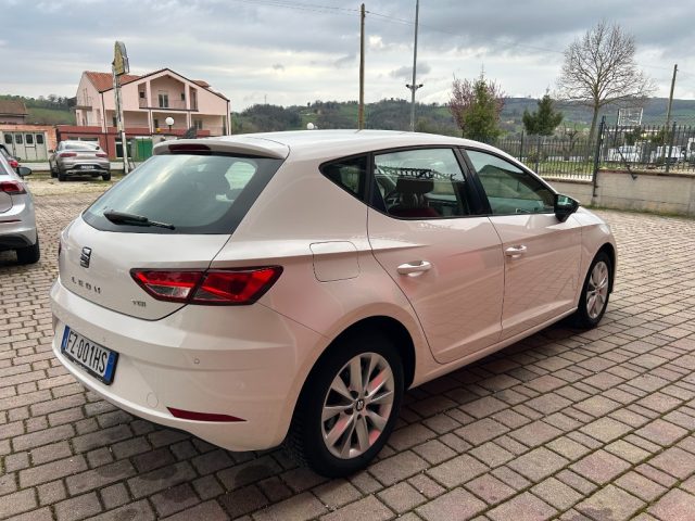 SEAT Leon 1.5 TGI DSG 5p. Style - foto 3 di 4