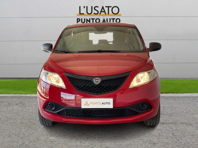 Lancia Ypsilon 1.0 FireFly 5 porte S&S Hybrid Ecochic Gold - foto 2 di 4