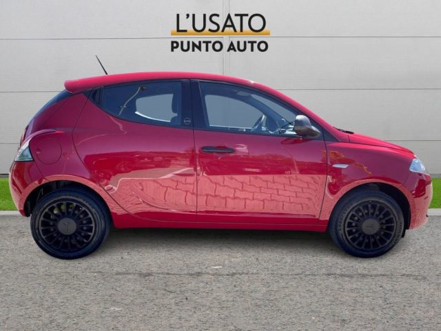 Lancia Ypsilon 1.0 FireFly 5 porte S&S Hybrid Ecochic Gold - foto 3 di 4