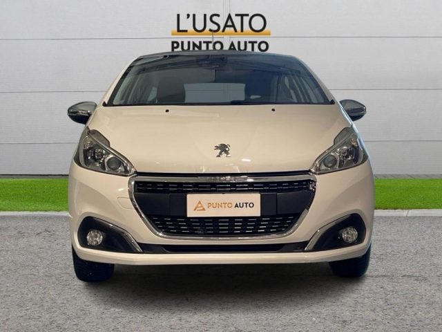 Peugeot 208 1° serie PureTech 82 5 porte Allure - foto 2 di 4