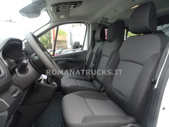 Renault Trafic 130CV 6 POSTI DOPPIA CABINA PRONTA CONSEGNA nuovo a ROMA