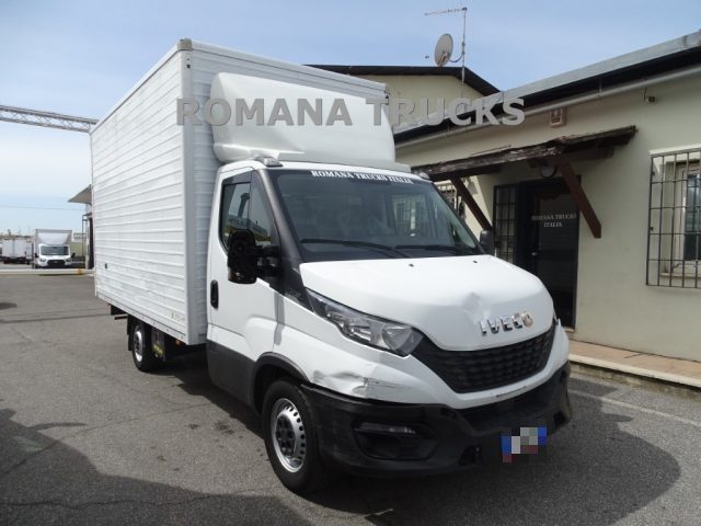 Iveco Daily 35 S12 FURGONATURA 8 EUROPALLET PRONTA CONSEGNA usato a ROMA