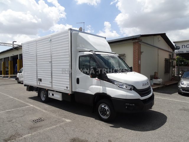 Iveco Daily 35 C16 FURGONATURA IN LEGA CON SPONDA nuovo a ROMA