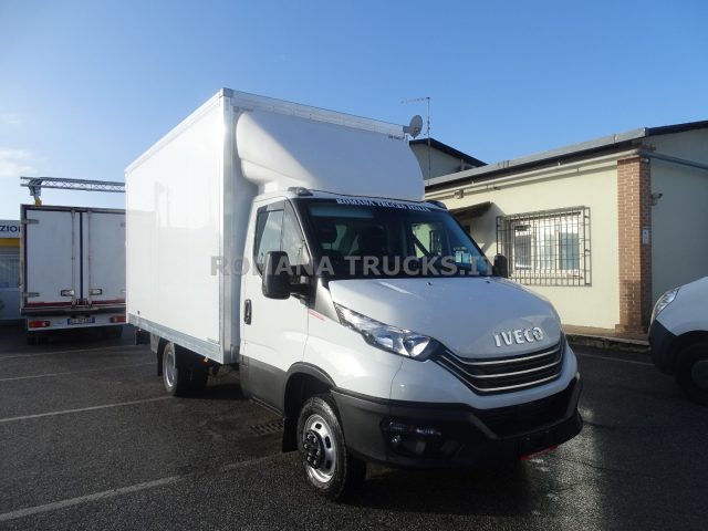 Iveco Daily 35 C16 FURGONATURA IN LEGA CON GANCIO TRAINO nuovo a ROMA
